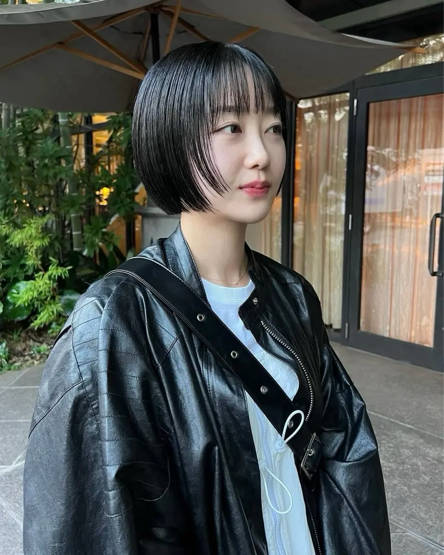 ショート カラー 切りっぱなしボブ ボブレイヤー ボブ レイヤーカット メンズヘア/大人男子 /ナチュラルのヘアスタイル