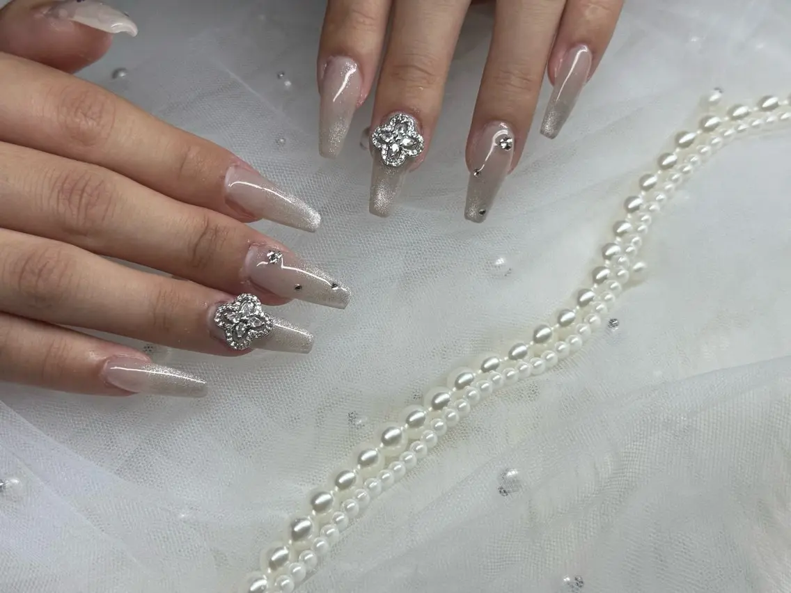 ネイル マグネットネイル nagi nailのネイルデザイン