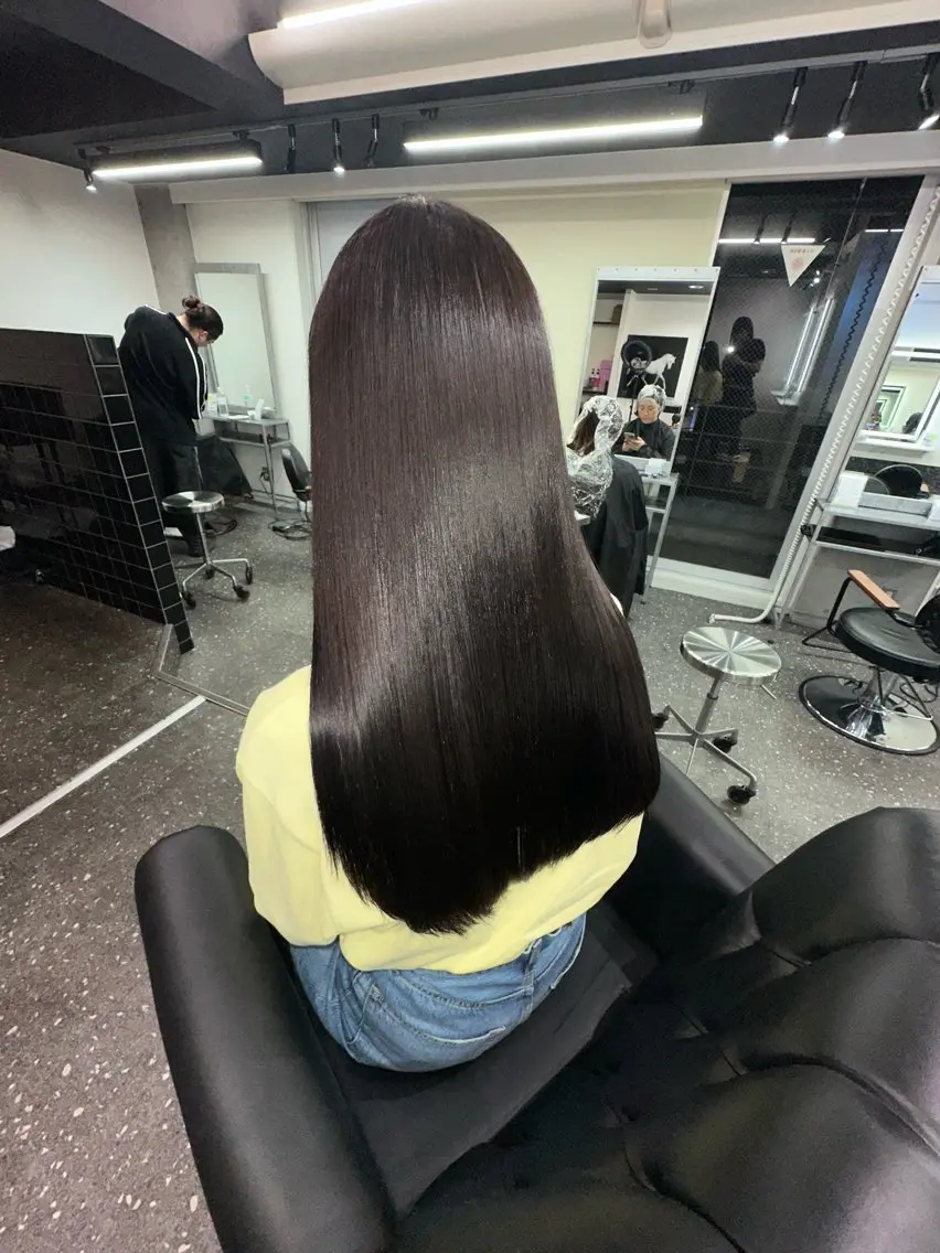 ロング パーマ カット 縮毛矯正 トリートメント 髪質改善⭐️縮毛矯正 中野⭐️Rinaのヘアスタイル