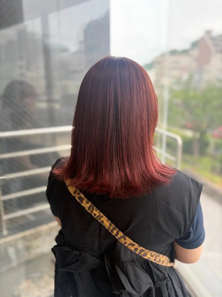 ミディアム ヘアカラー 上島 未緒のヘアスタイル