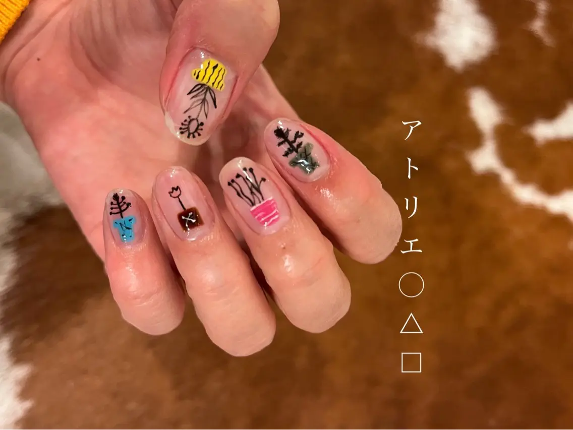 ネイル ハンドネイル アトリエ ○△□のネイルデザイン