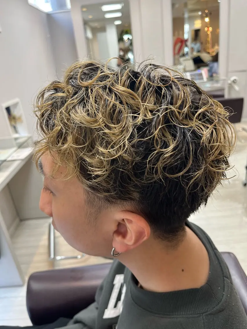 ショート パーマ メンズ 奥野 理香子のヘアスタイル