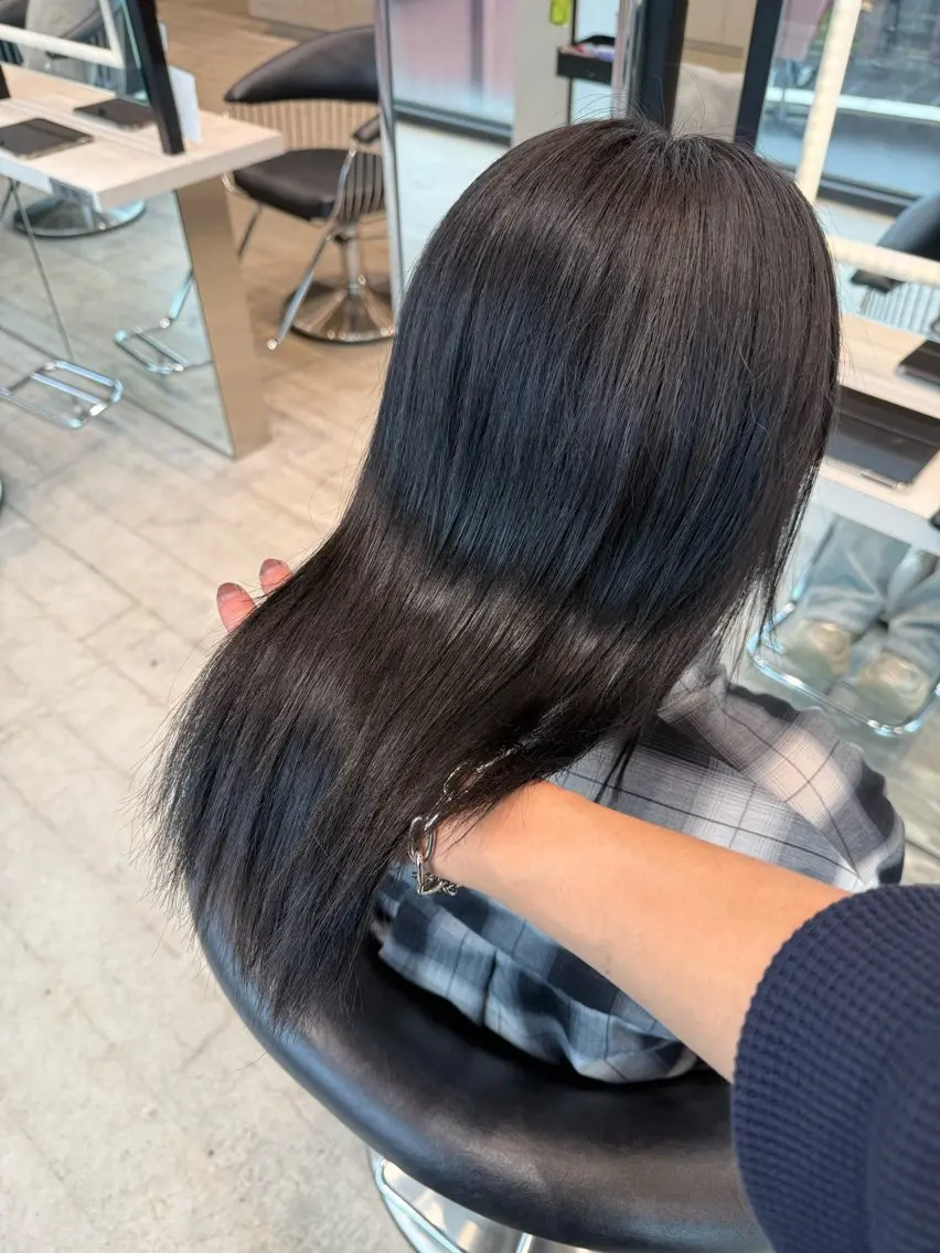 セミロング カラー ヘアカラー みっちー/縮毛矯正/ 艶カラーのヘアスタイル