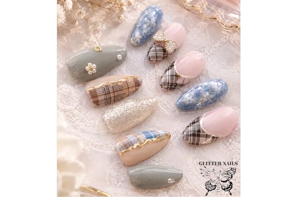 ネイル ハンドネイル GLITTER NAILS高速長田のマツエク・マツパデザイン