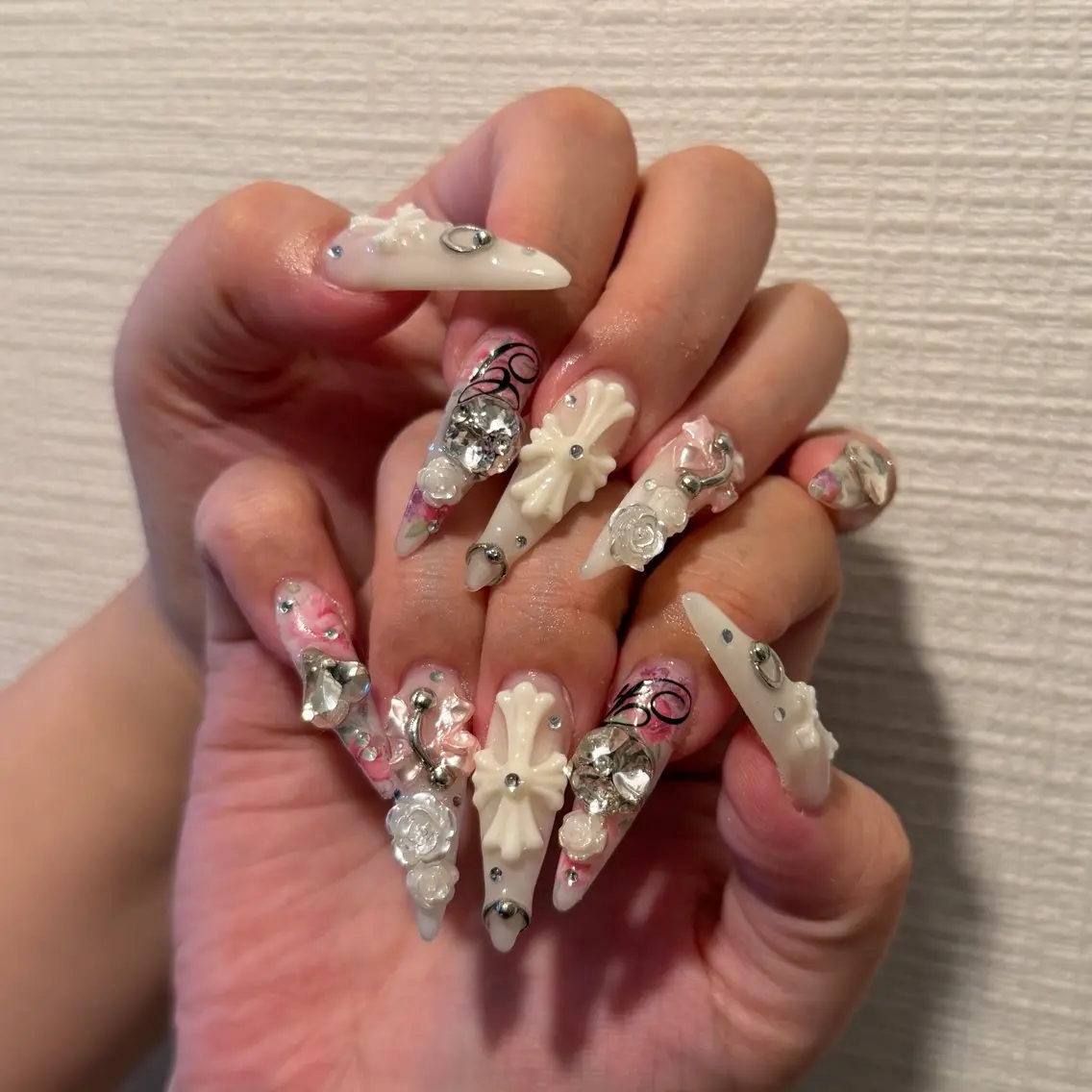 ネイル ハンドネイル Luna Gladeのネイルデザイン