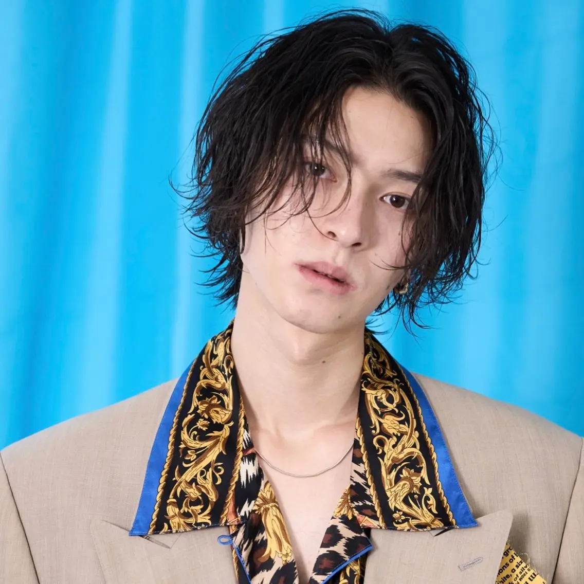 ミディアム パーマ カット 縮毛矯正 渋谷 メンズ 木下 仁来のヘアスタイル
