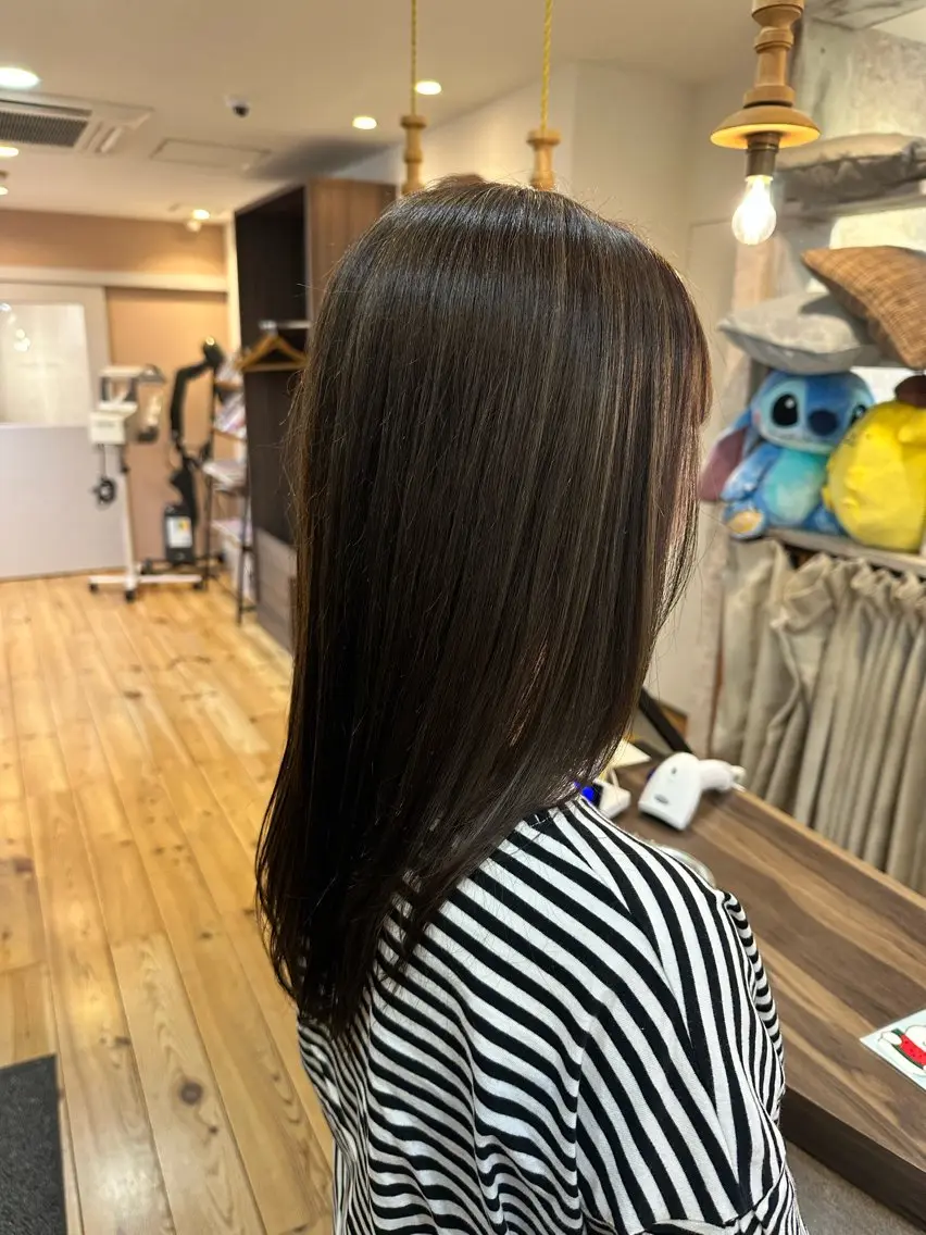 ロング カラー ヘアカラー 渡部 楓葉のヘアスタイル