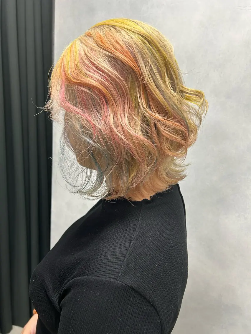 ミディアム カラー ヘアカラー トリートメント メンズ多数⚡ブリーチ 特化💚Acchonのヘアスタイル