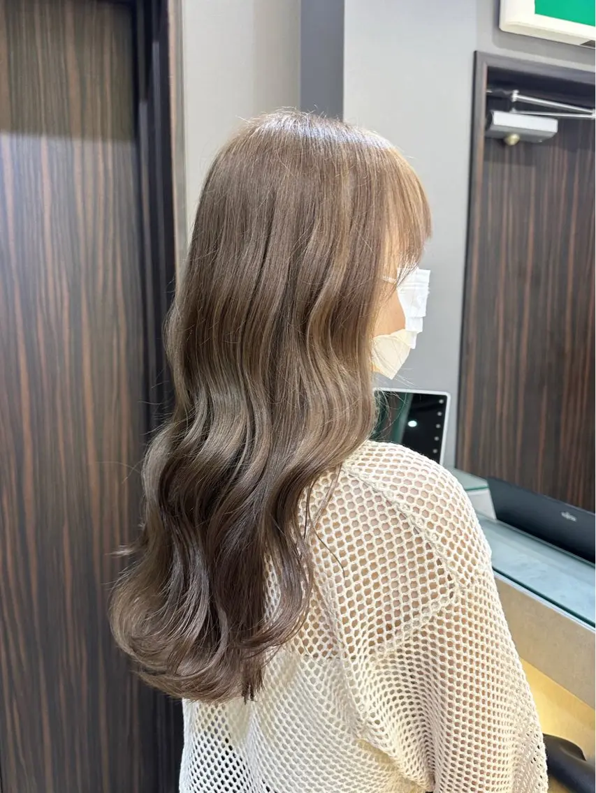 ロング カラー ヘアカラー 🎀透明感 カラーHiROEのヘアスタイル