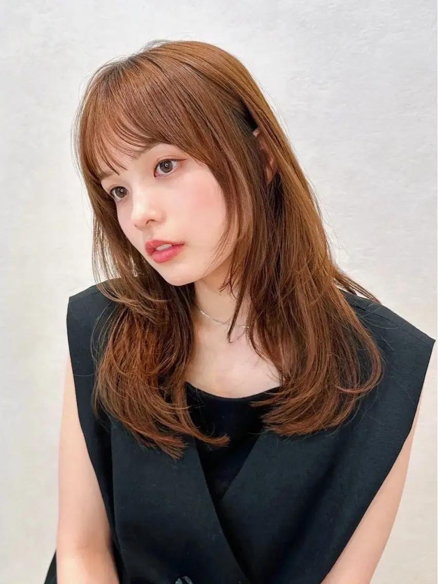 セミロング カラー パーマ kazuki【顔周り ×レイヤーカット】のヘアスタイル