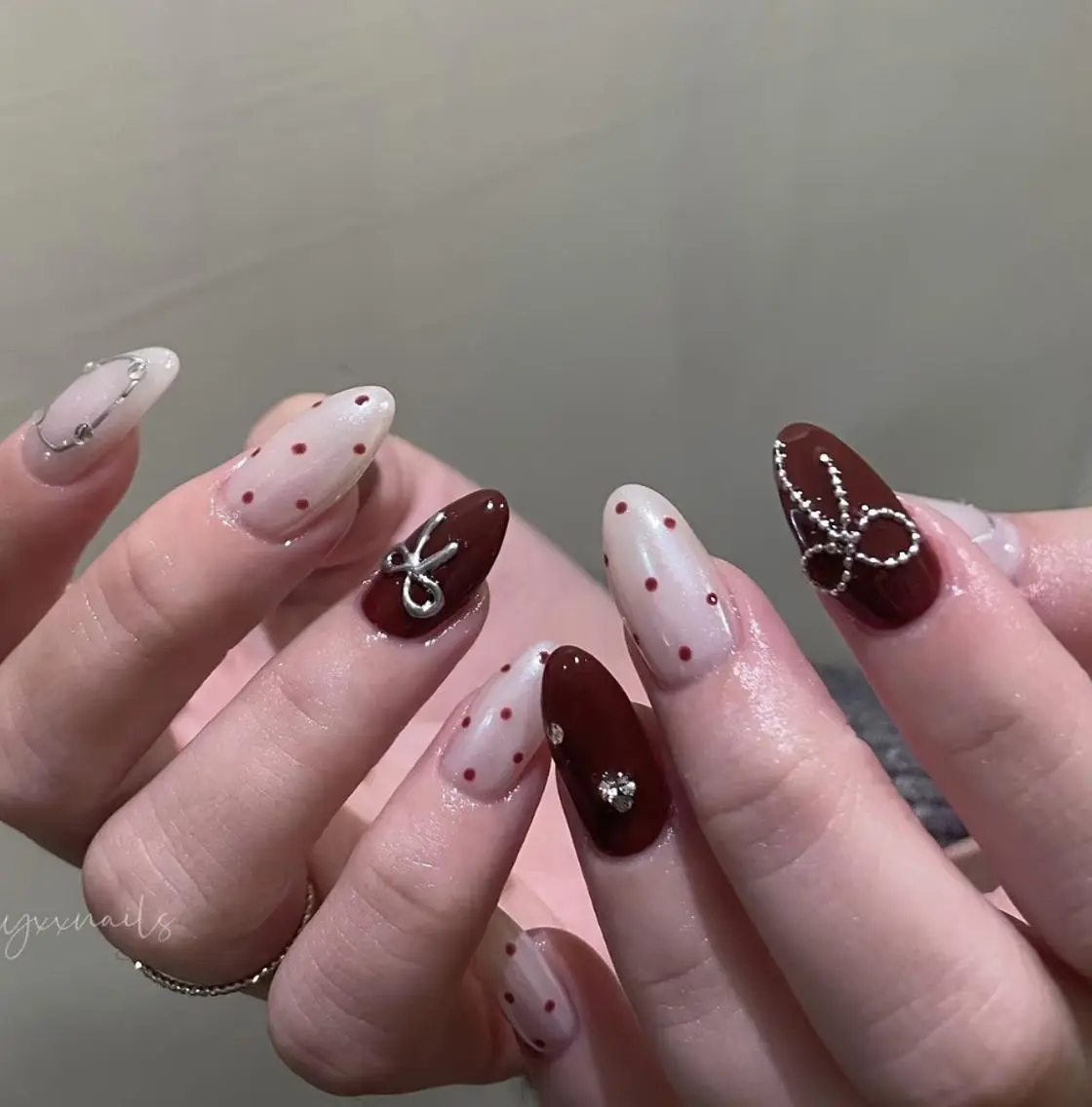 ネイル ハンドネイル ハンドケア 🍑 momo_nailのネイルデザイン