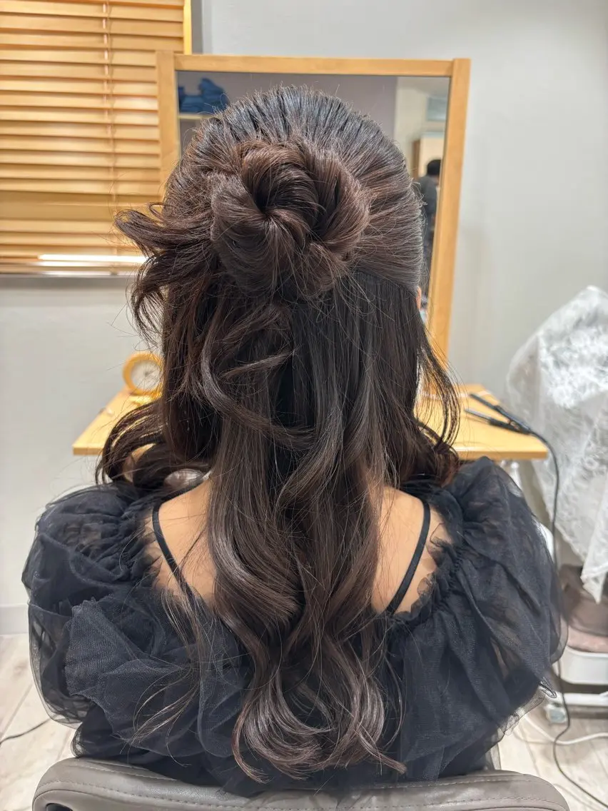 朝10時​〜​🆗ヘアセット　※量産型は別クーポンからの写真