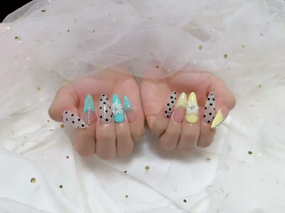 ネイル ジョリ kasumi🌹💅のネイルデザイン