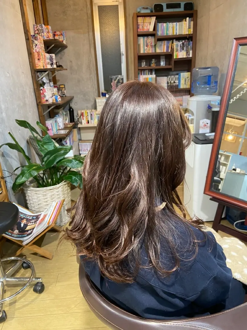 セミロング カラー オレンジ ヘアカラー 西内 亮太のヘアスタイル