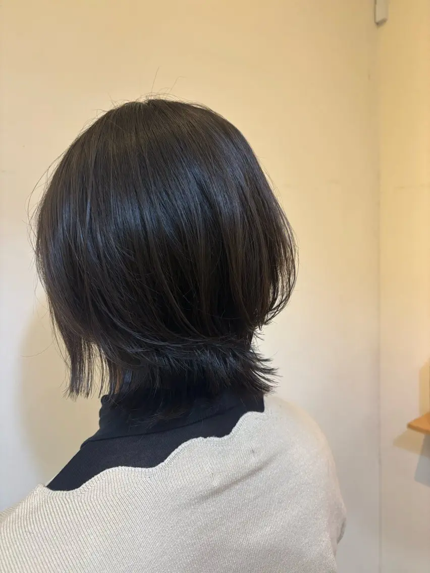 ショート ボブレイヤー ボブ レイヤーカット niro 🌱Kurelのヘアスタイル