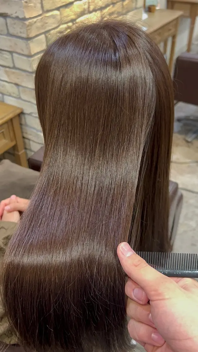 ロング カラー カット 縮毛矯正 トリートメント 小澤 一稀のヘアスタイル