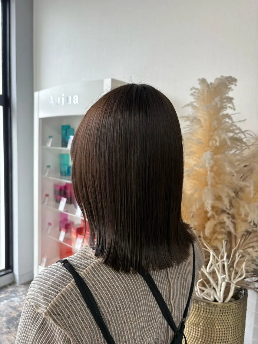ミディアム カラー sol Amiのヘアスタイル
