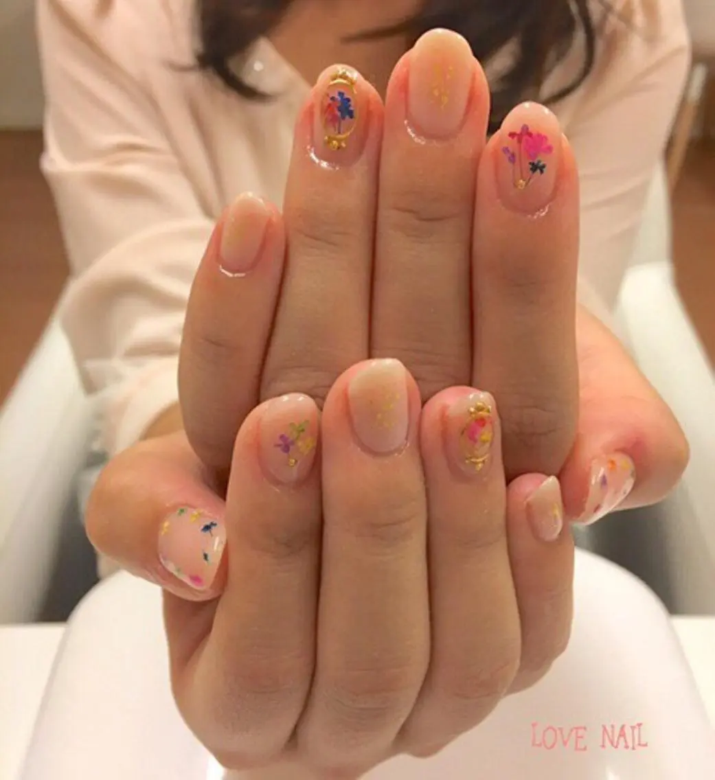 ネイル ハンドネイル LOVE NAIL 💕Sonoのネイルデザイン