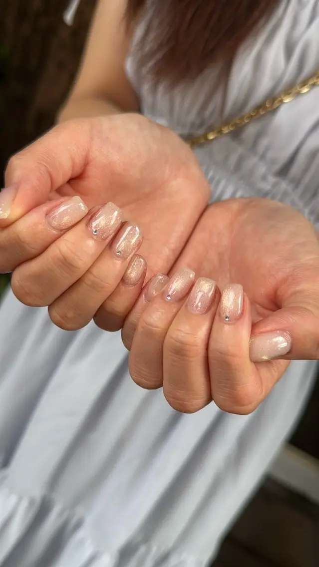 ネイル フラッシュネイル フラッシュマグ フットネイル フレンチネイル 韓国ネイル ハンドネイル SAKU nail 作島茜のネイルデザイン