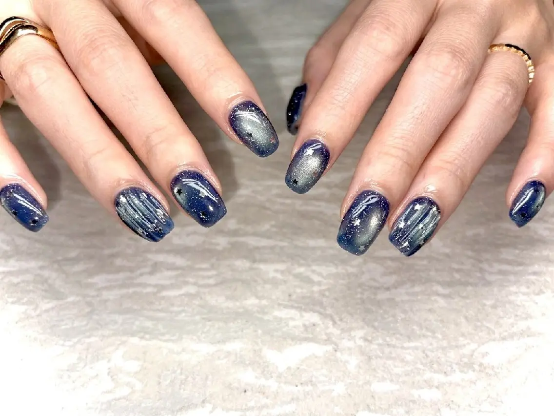 ネイル ブルー フラッシュネイル フラッシュマグ JULIE NAILのネイルデザイン