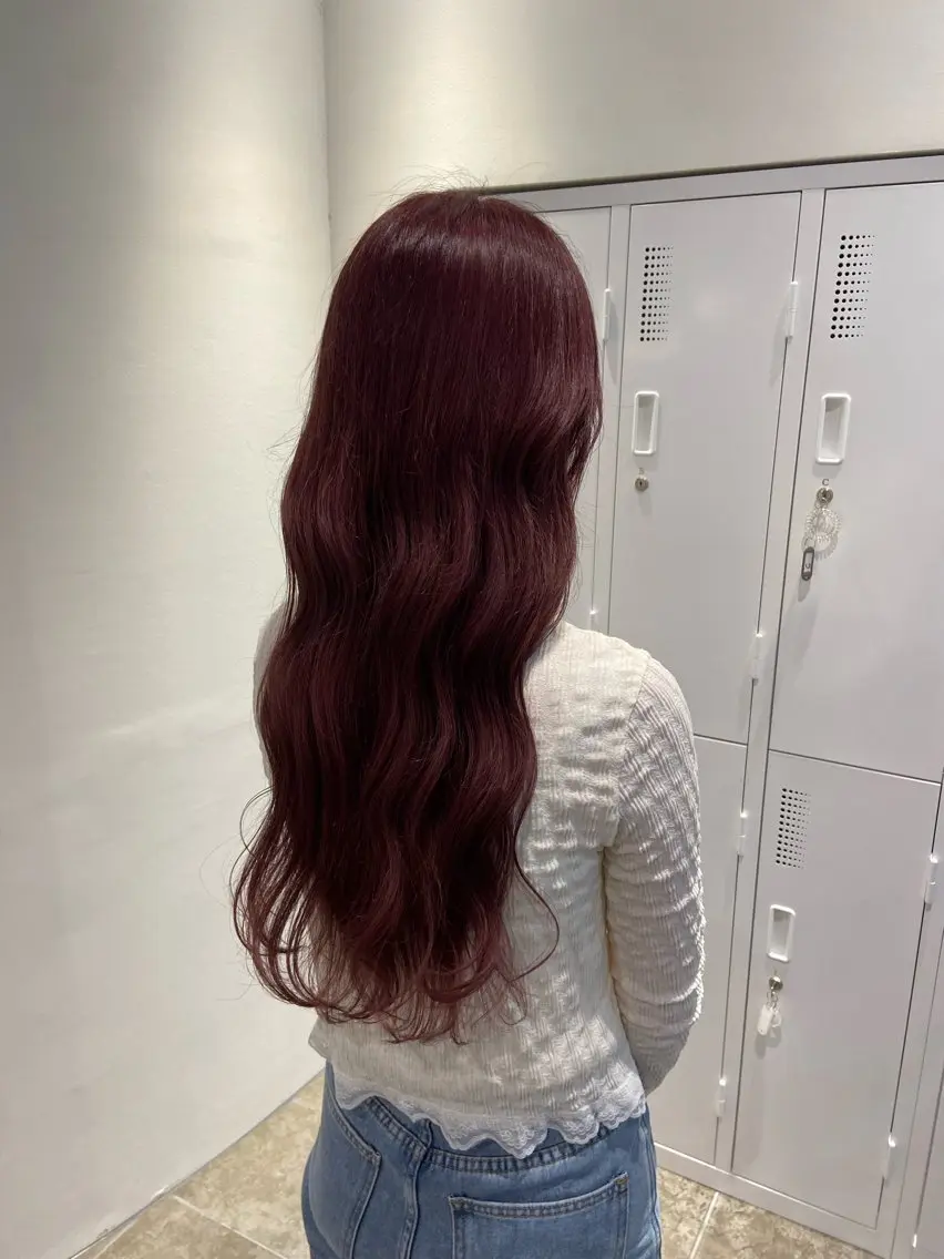ロング カラー ヘアカラー 松下 茉紀👱🏻‍♀️のヘアスタイル