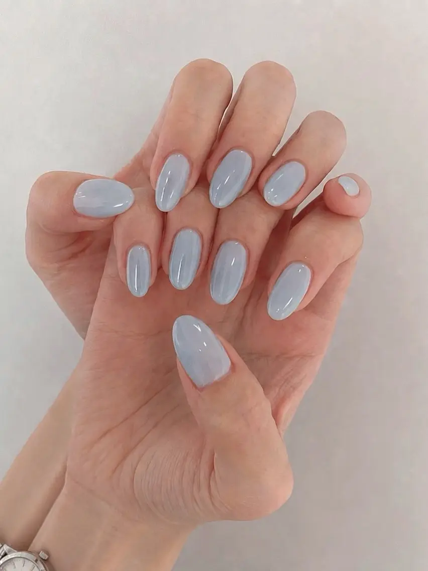 ネイル ワンカラーネイル tsukiho ⊹nail𓂃☽・:のネイルデザイン