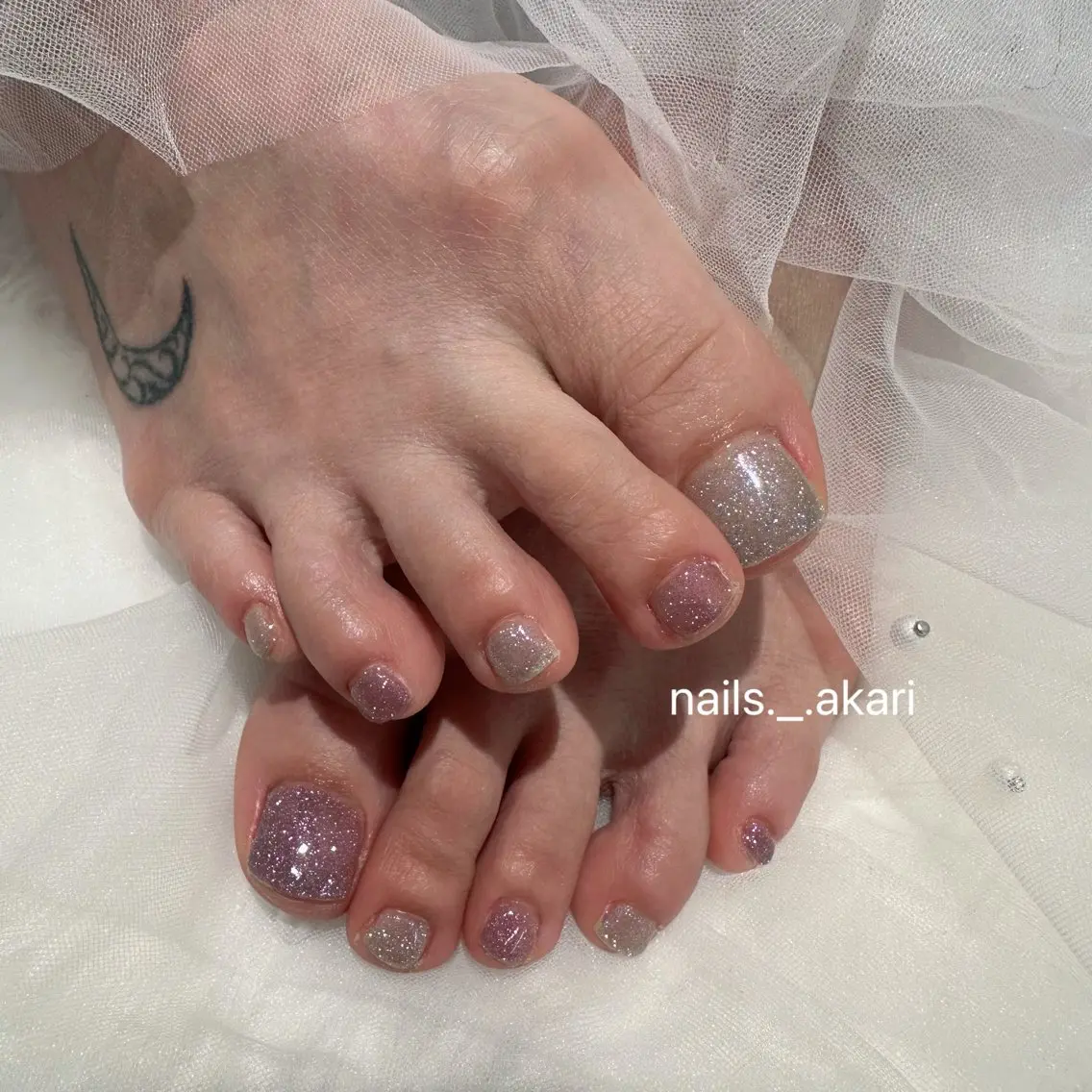 ［🍓6月限定🍓］〈foot〉フットネイル🌈マグネット｜フラッシュ｜ミラーの写真