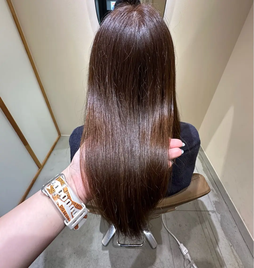 ミディアム ヘアカラー トリートメント ౨ৎ︎Zina 川口 KIRARI౨ৎのヘアスタイル