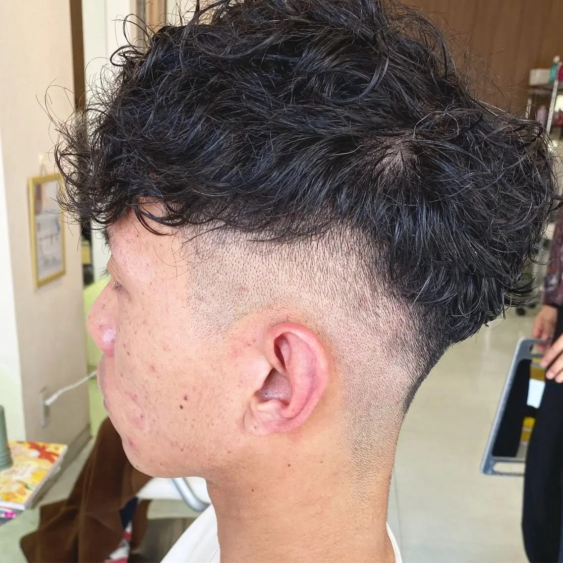 パーマ 🫧透明感カラーレイ ヤースタイル松浦元海のヘアスタイル