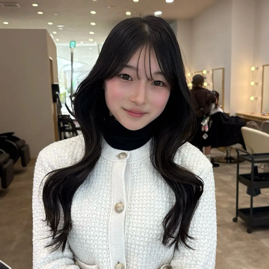 ロング カラー 韓国風ヘア レイヤーカット 顔まわり/透け感 カラー/青栁優🔆のヘアスタイル