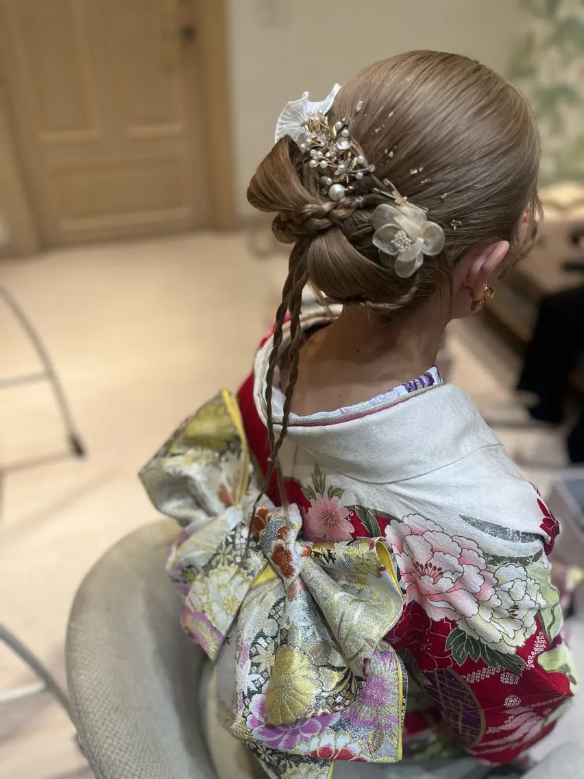 ヘアアレンジ 玉城 里奈のヘアスタイル