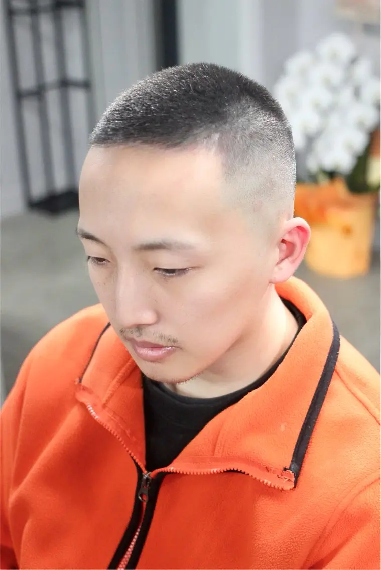 ショート メンズ フェードカット カット 菊川 照治のヘアスタイル