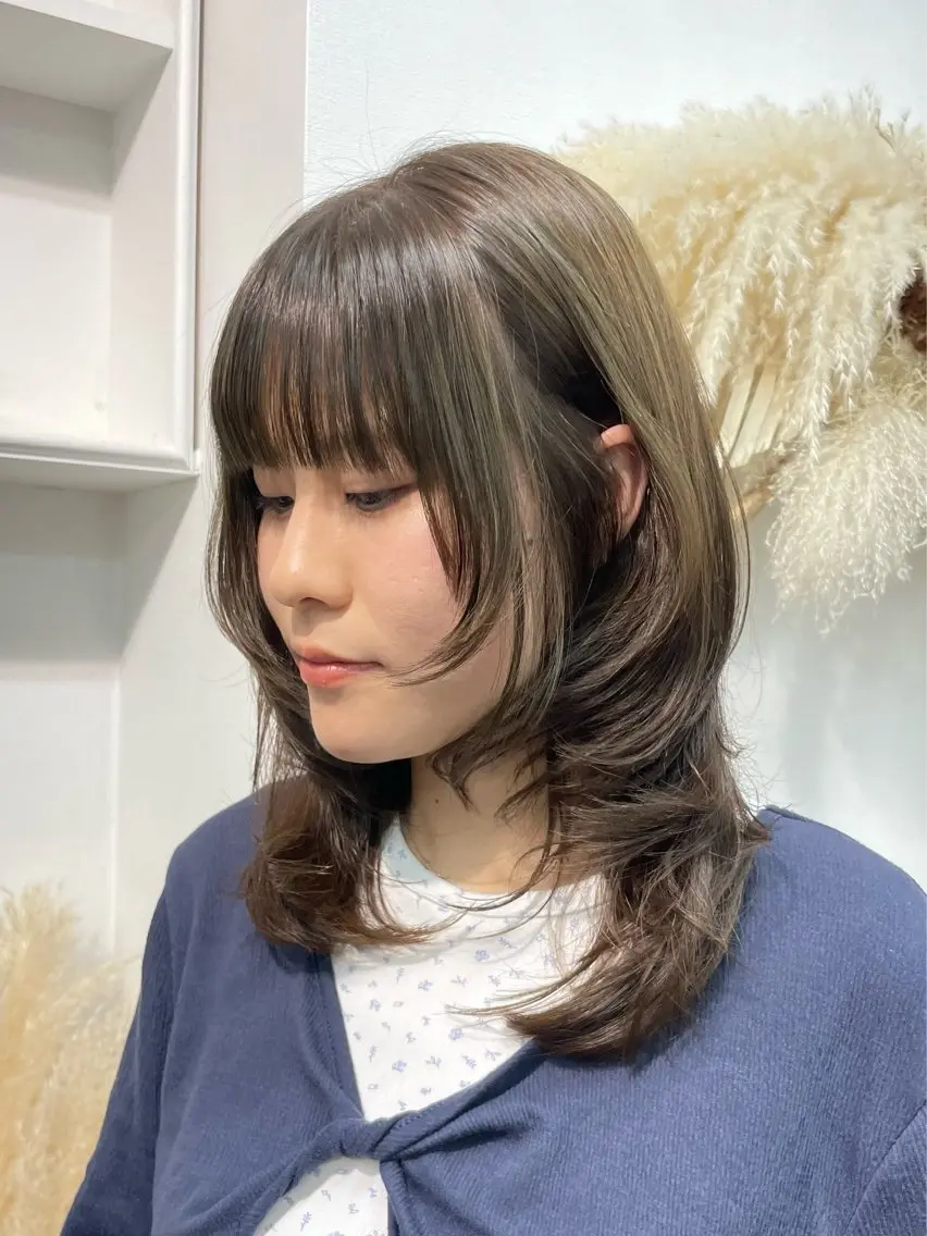 ミディアム カット 野町好花 レイヤー/髪質改善のヘアスタイル