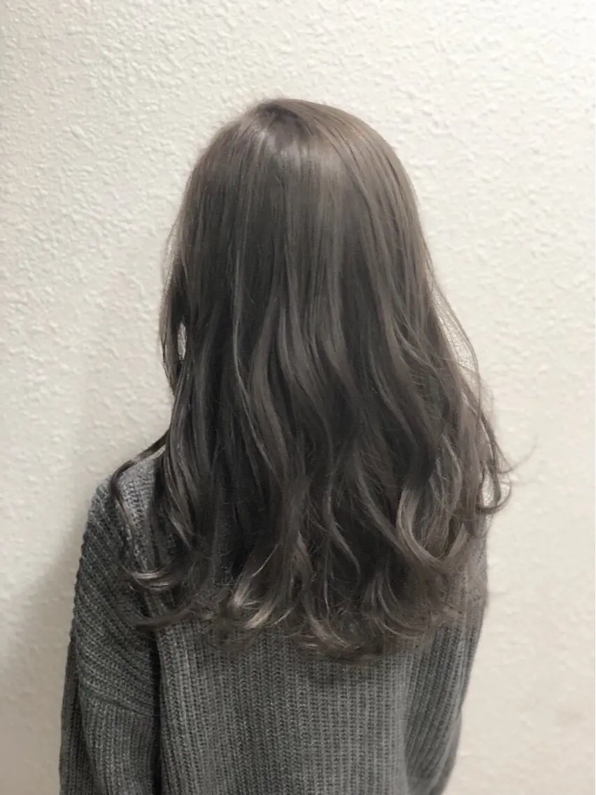 セミロング カラー カット ヘアカラー トリートメント 🌈髪質改善🌈 過去の1艶サラ体験✨のヘアスタイル