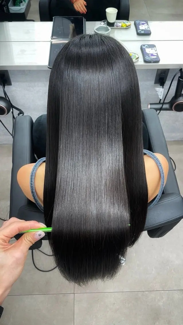 ロング カット ヘアカラー トリートメント CYNTHIADUE 店長｜ IRISUのヘアスタイル