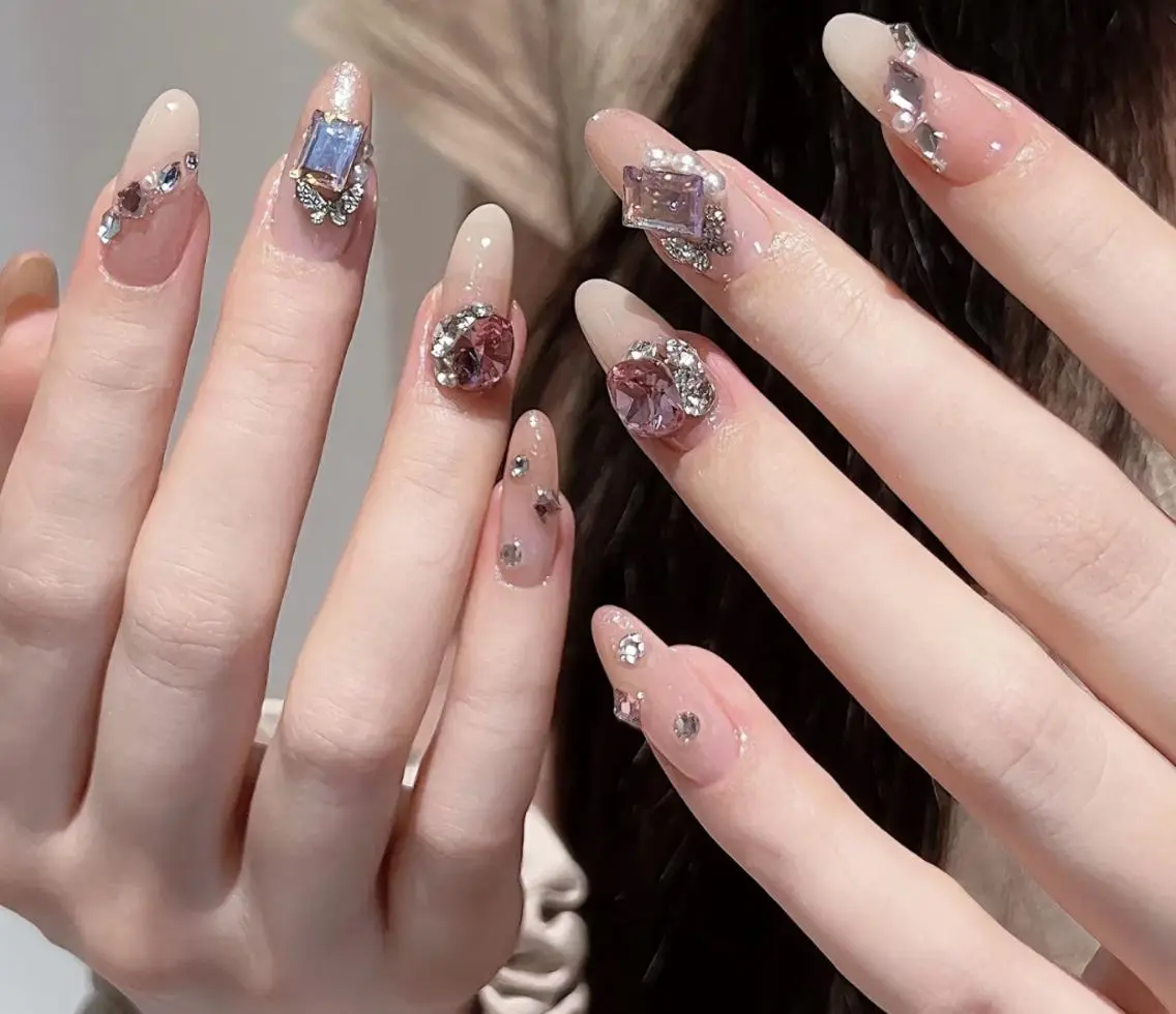 ネイル ハンドネイル ハンドケア 🍑 momo_nailのネイルデザイン