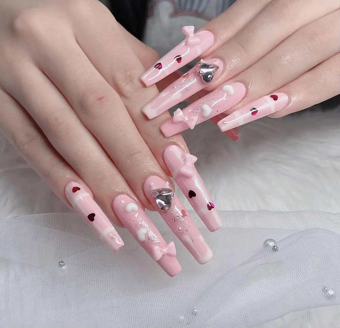 ネイル フレンチネイル ジェルネイル ハロウィン 韓国ネイル マグネットネイル ハンドネイル H.baby Nail Salonのネイルデザイン