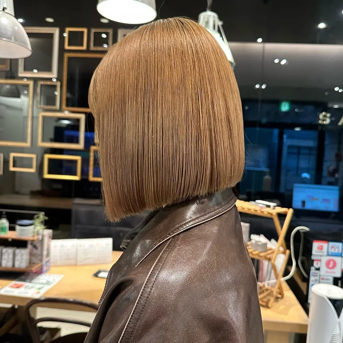 ショート ボブ カット 美 海のヘアスタイル