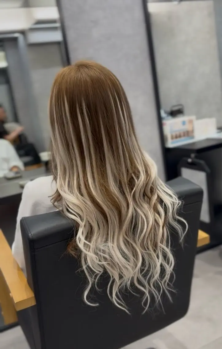 ロング カラー ヘアカラー エクステ はやと【エクステ ×ブリーチ特化】のヘアスタイル