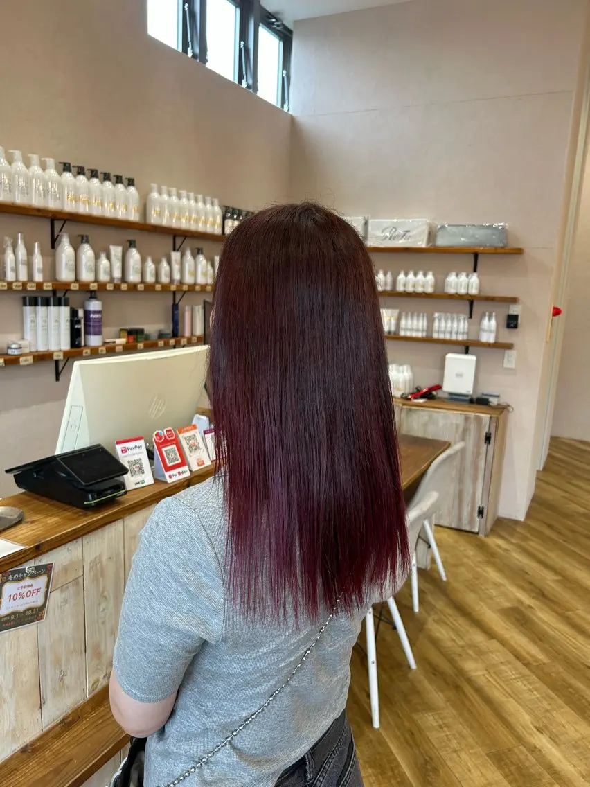 カラー カシス ピンクカラー 🫧佐藤透明感カラー デザインカラーのヘアスタイル