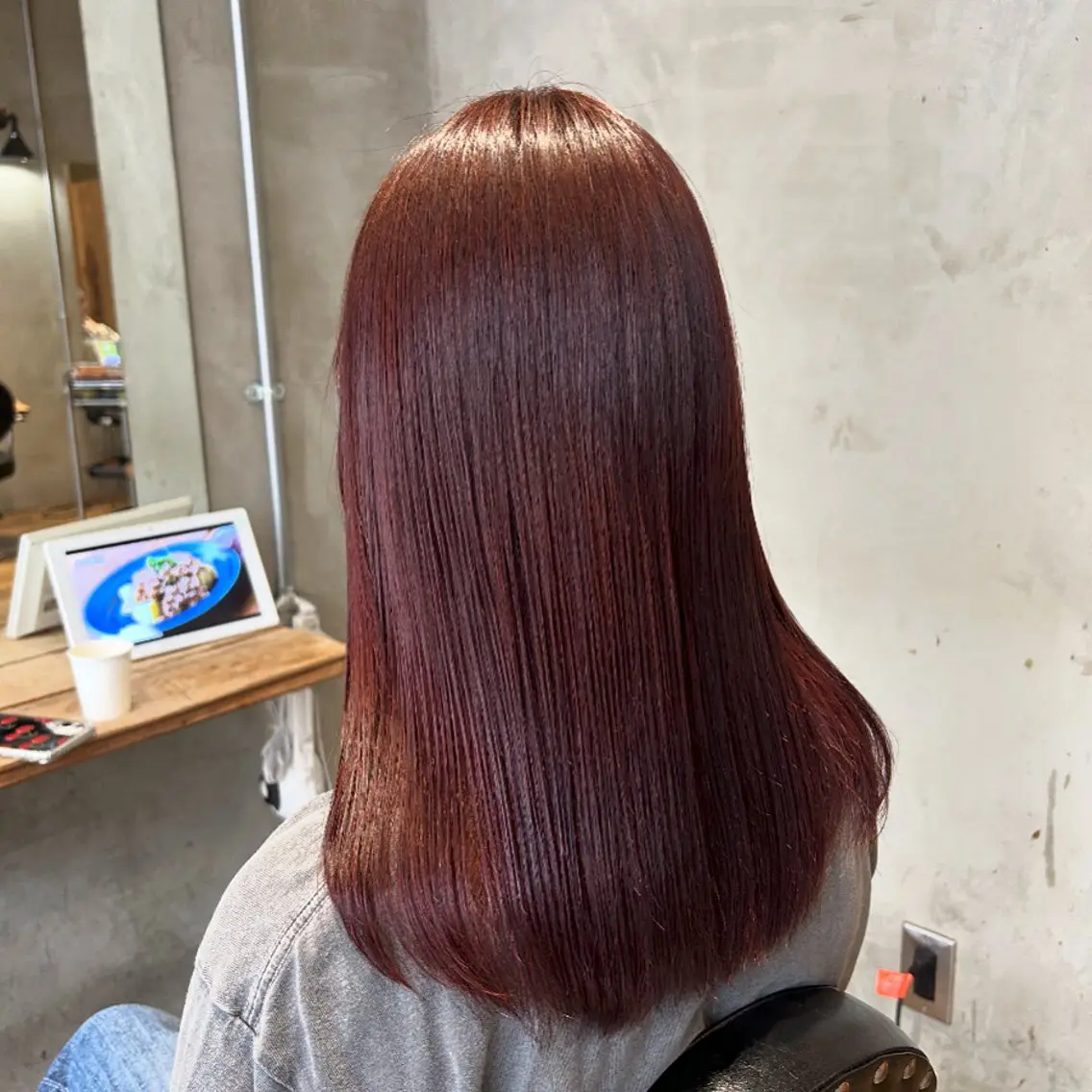 セミロング カラー パーマ ヘアアレンジ ブラウンカラー レッドカラー レッドブラウン 【 Lafith 】 WAKOのヘアスタイル