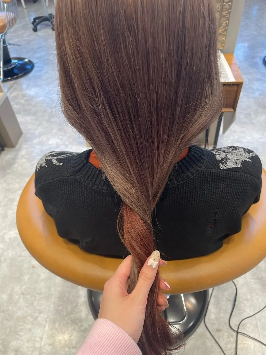 カラー ブラウンカラー オレンジ ヘアカラー emusalon Rinaのヘアスタイル