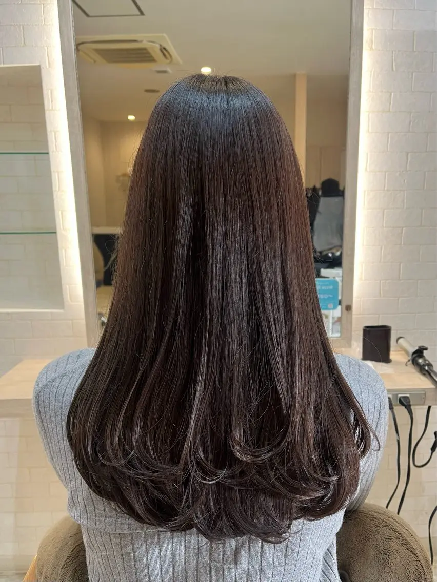 ロング カラー hina ★秋葉区★のヘアスタイル