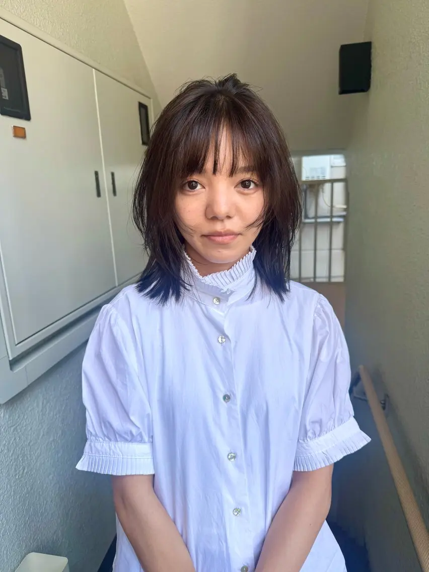 ミディアム カラー レイヤーカット 小顔カット レイヤーカット 鈴木駿介のヘアスタイル