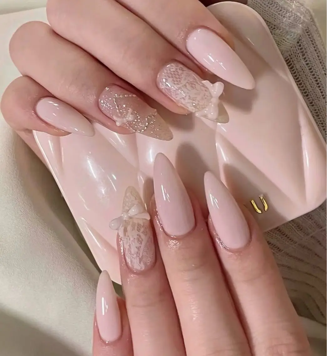 ネイル フットネイル フレンチネイル グラデーション 氷ネイル・うるうるネイル 韓国ネイル ハンドネイル Mixx Nail_ Studioのネイルデザイン