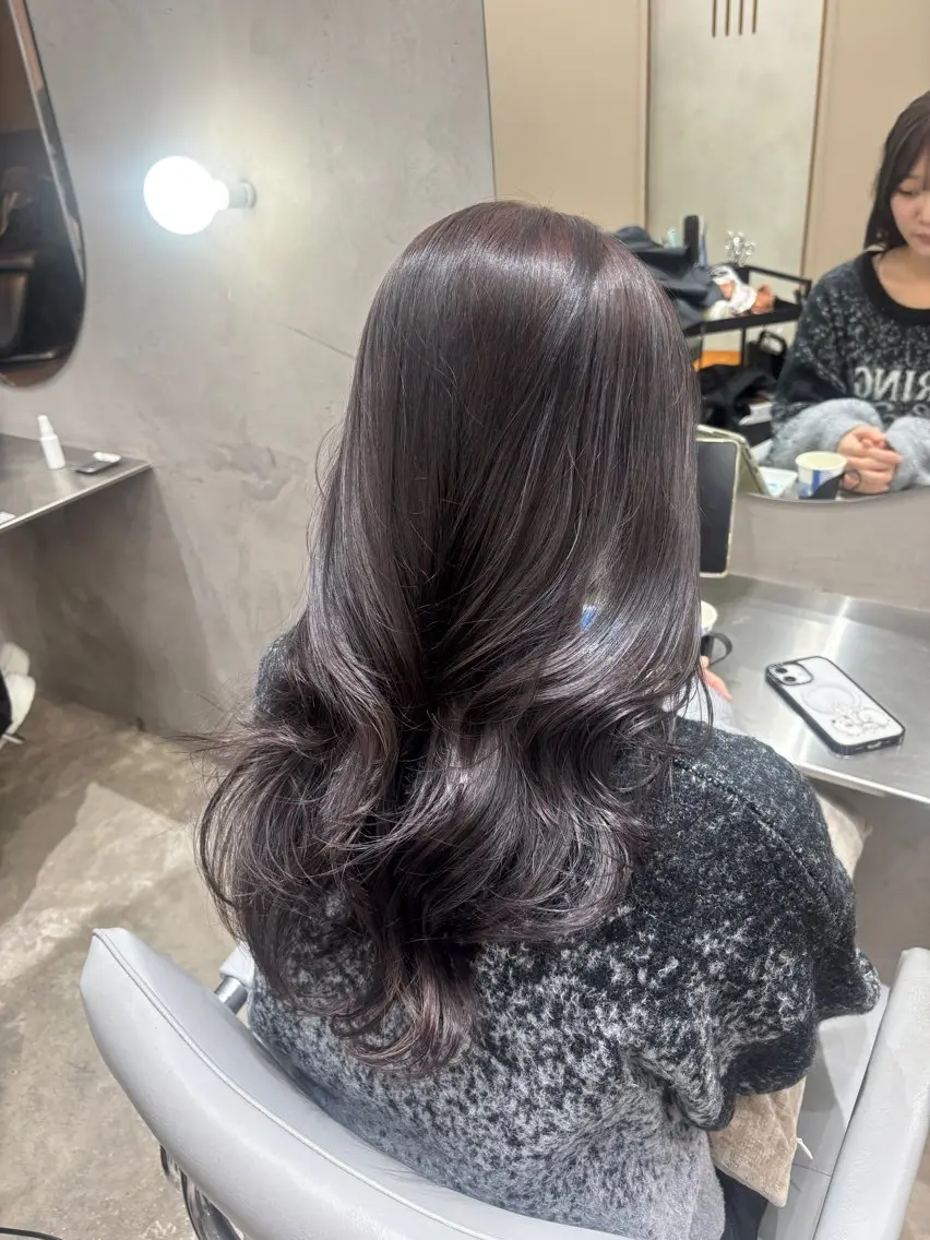 ロング カット ヘアカラー トリートメント コトネ🫧 韓国風レイヤーカットのヘアスタイル