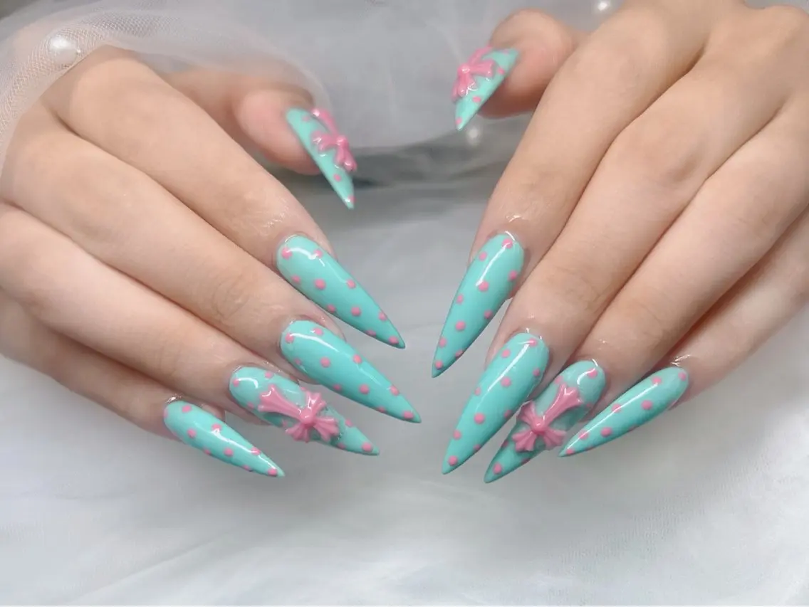 ネイル チークネイル ドット フレンチネイル グラデーション 韓国ネイル ハンドネイル Kei Nail 長さ出し 付け放題のネイルデザイン