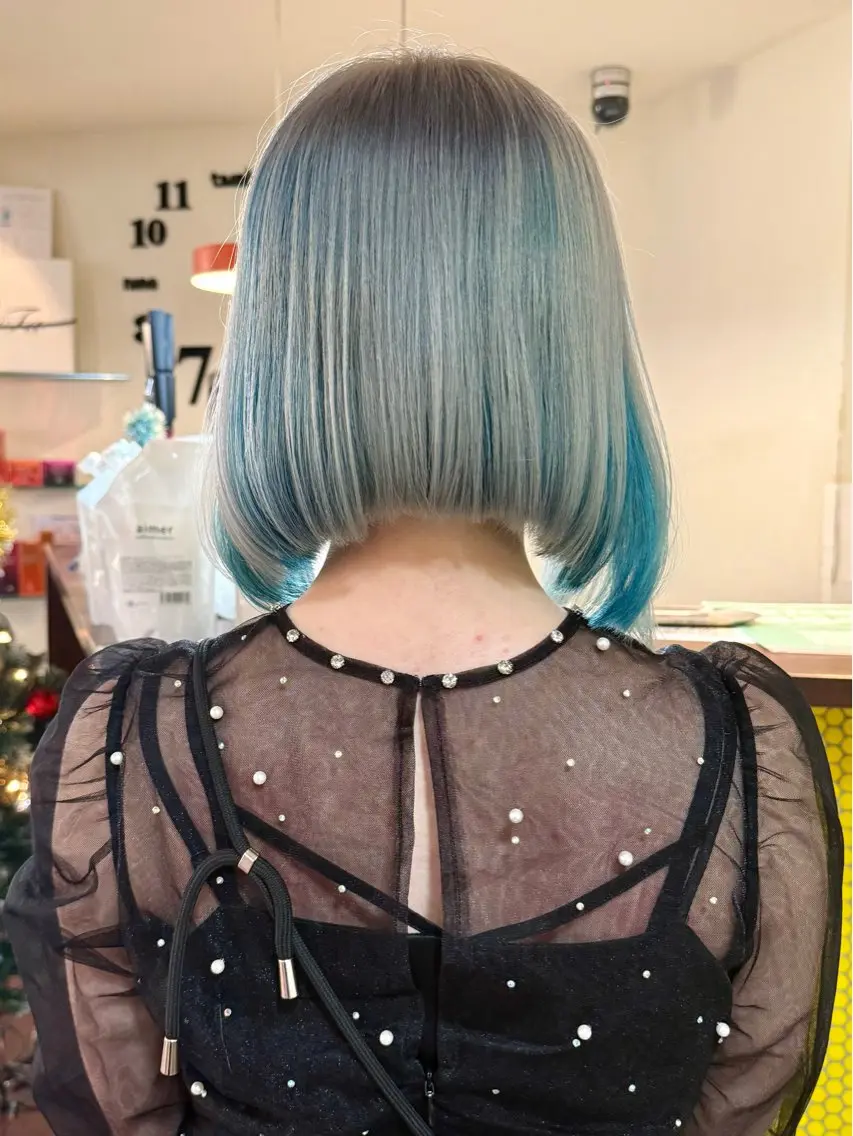 ✨1日で全部出来る✨カット+全体ケアブリーチカラー+酸性ストレート+トリートメント【ハイライトやインナーカラーもOK】の写真