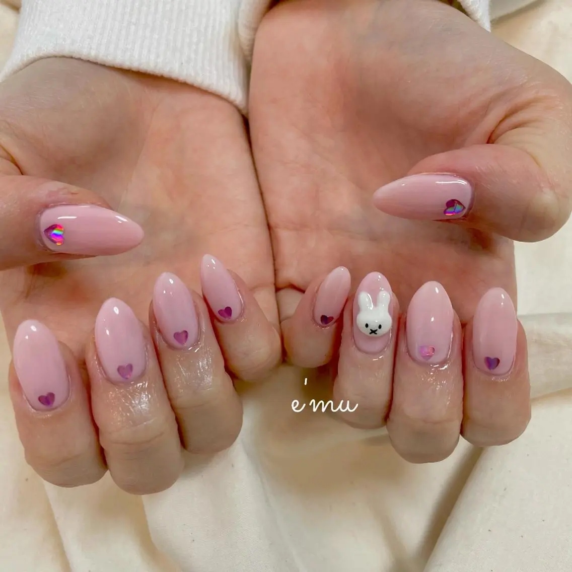 ネイル ワンカラーネイル ピンク nail salon e'mu💐のネイルデザイン