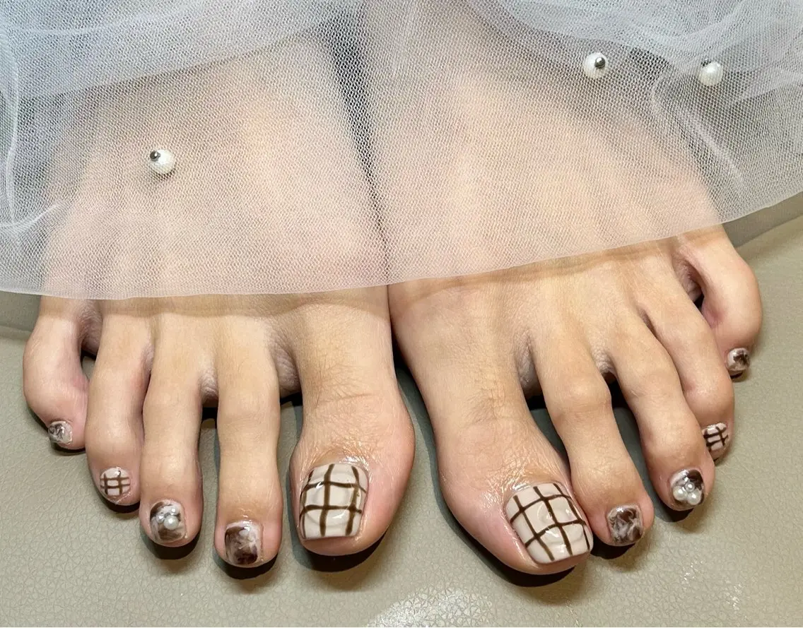 ネイル フットネイル Neolive_ RINKAのネイルデザイン